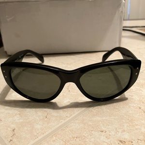 Ray ban black polarized sunglasses
